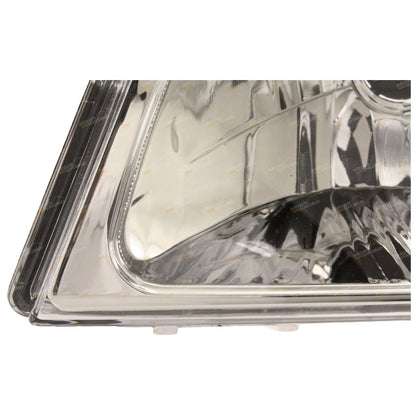 LH Headlight for Toyota Hilux SR5 (2001–2005)