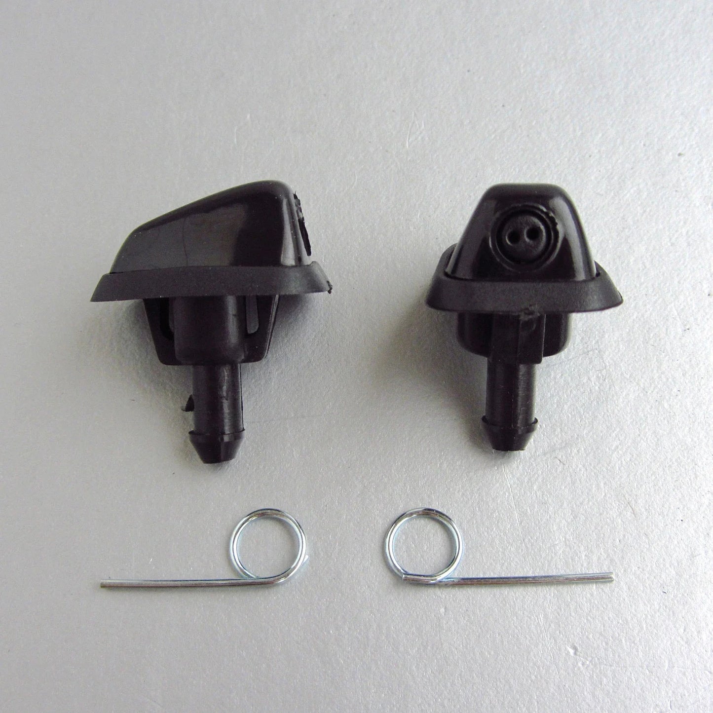 2 x Isuzu TF TFR Holden Rodeo Vauxhall Brava Windshield Washer Nozzles (1997-2004)