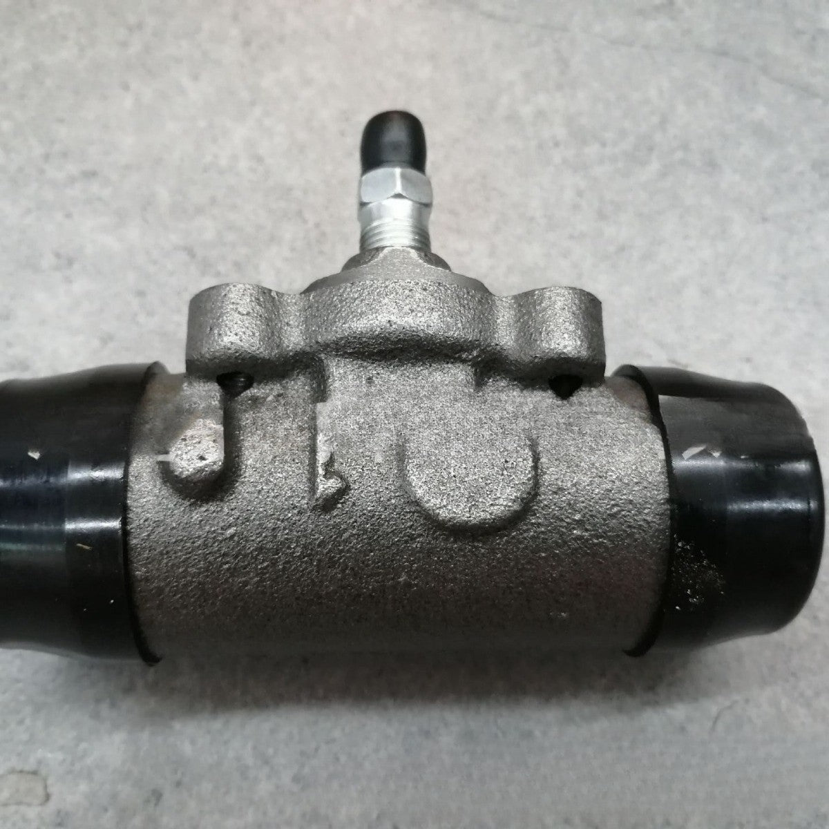 Rear Drum Wheel Cylinder for Toyota Land Cruiser