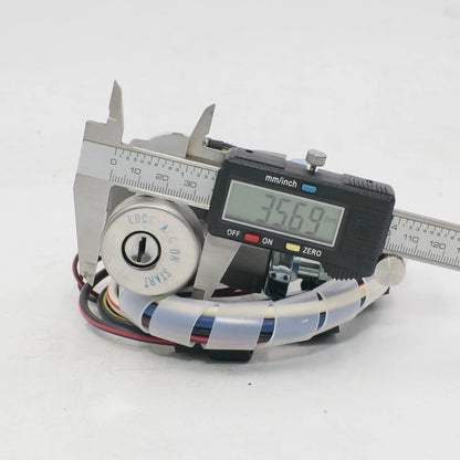 Ignition Switch Door Fuel Lid Lock Set for Mazda Bravo B2200 B2600 FD Courier Pickup