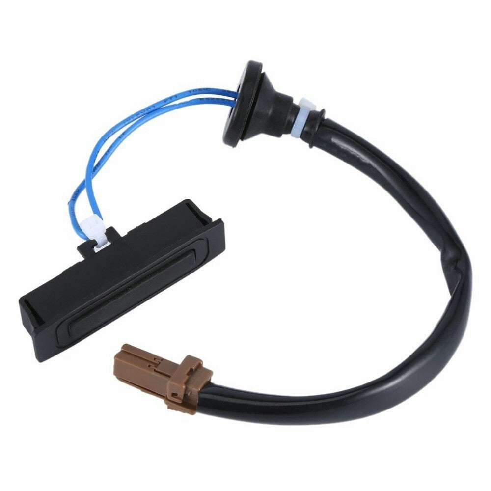 Trunk Switch for Nissan Versa (2007–2012)