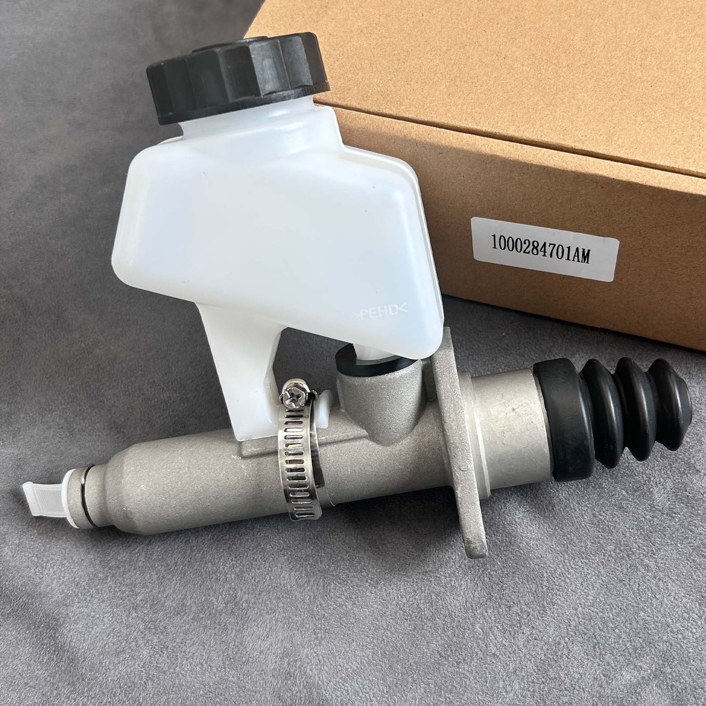Clutch Master Cylinder for PACCAR Kongsberg E17