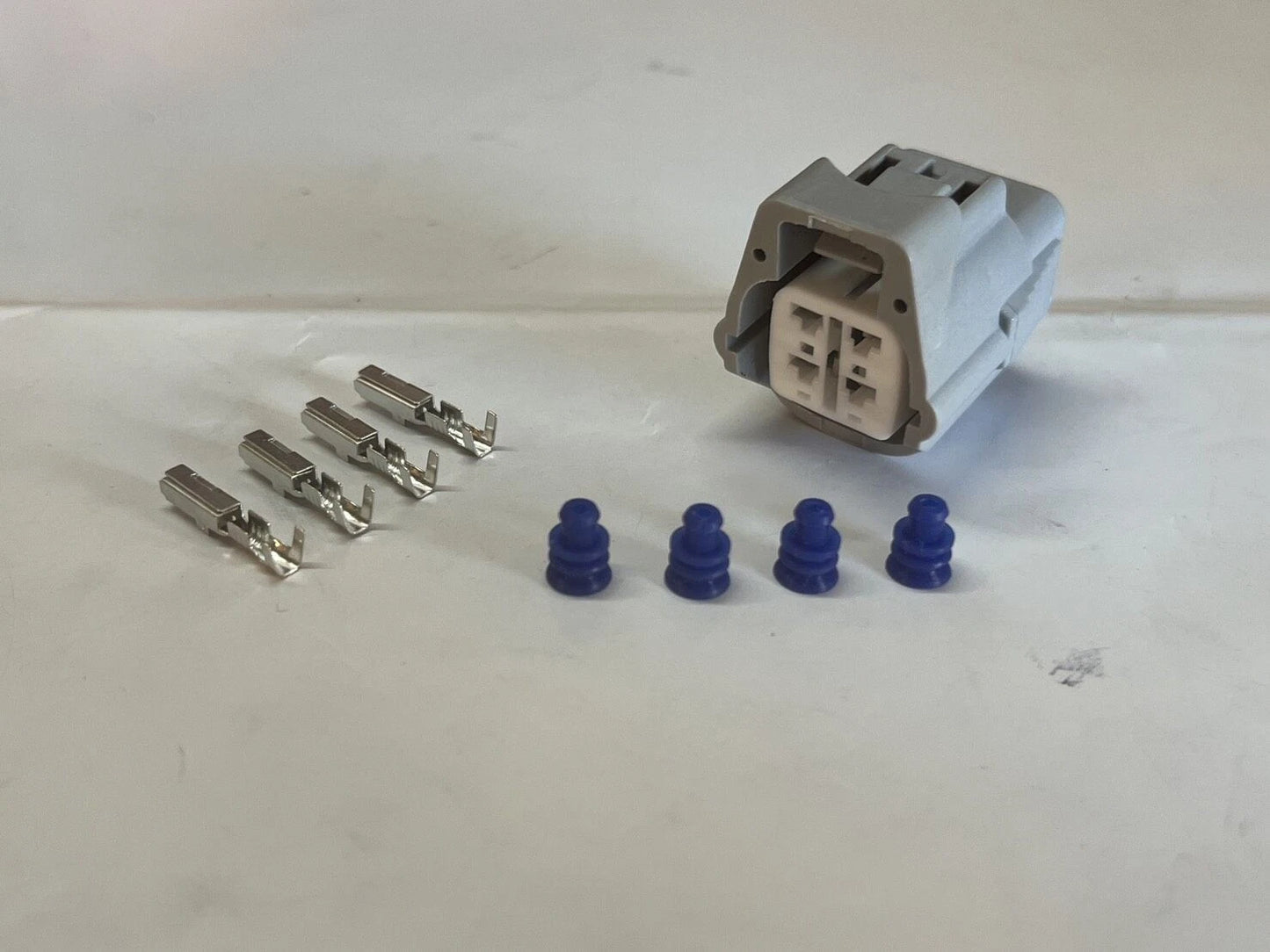 Throttle Motor Connector for 1UZ-FE/2JZ-GTE (Fits Various Models)