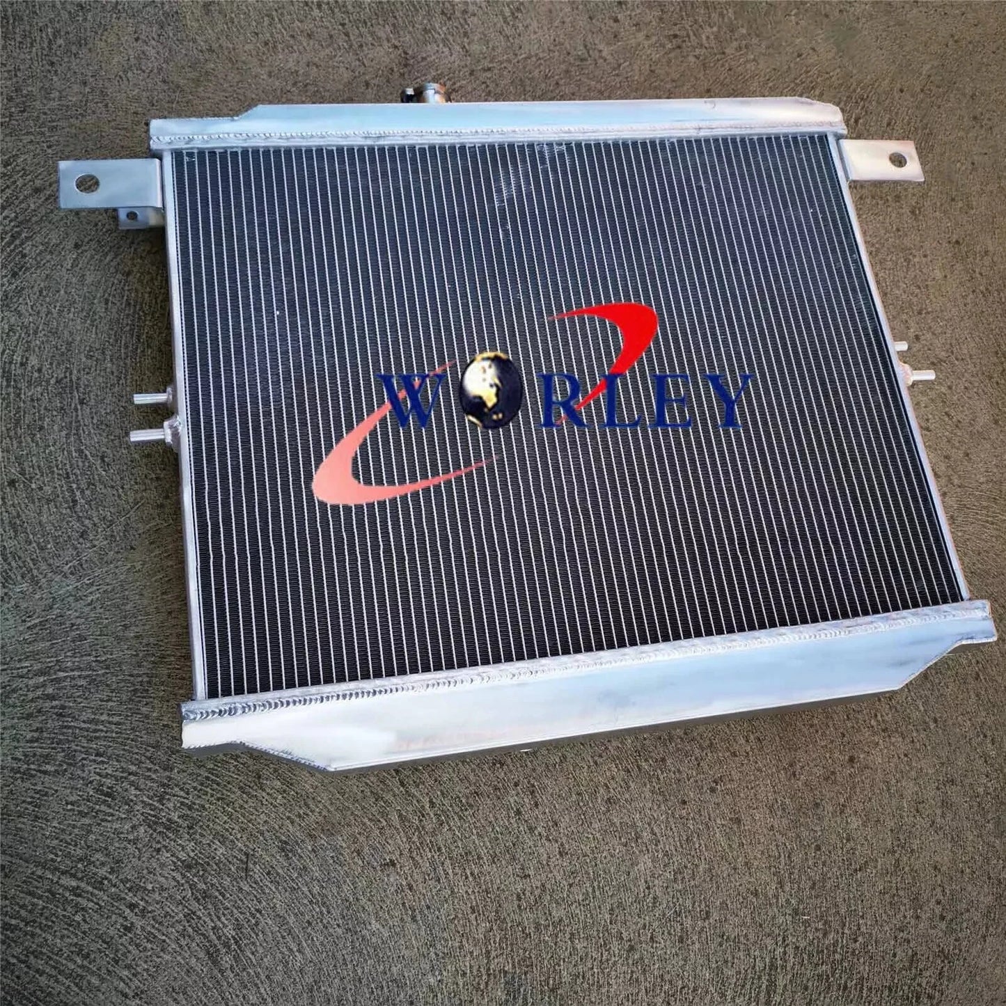 Aluminum Radiator for Toyota Land Cruiser, Lexus LX470 (1998–2007)