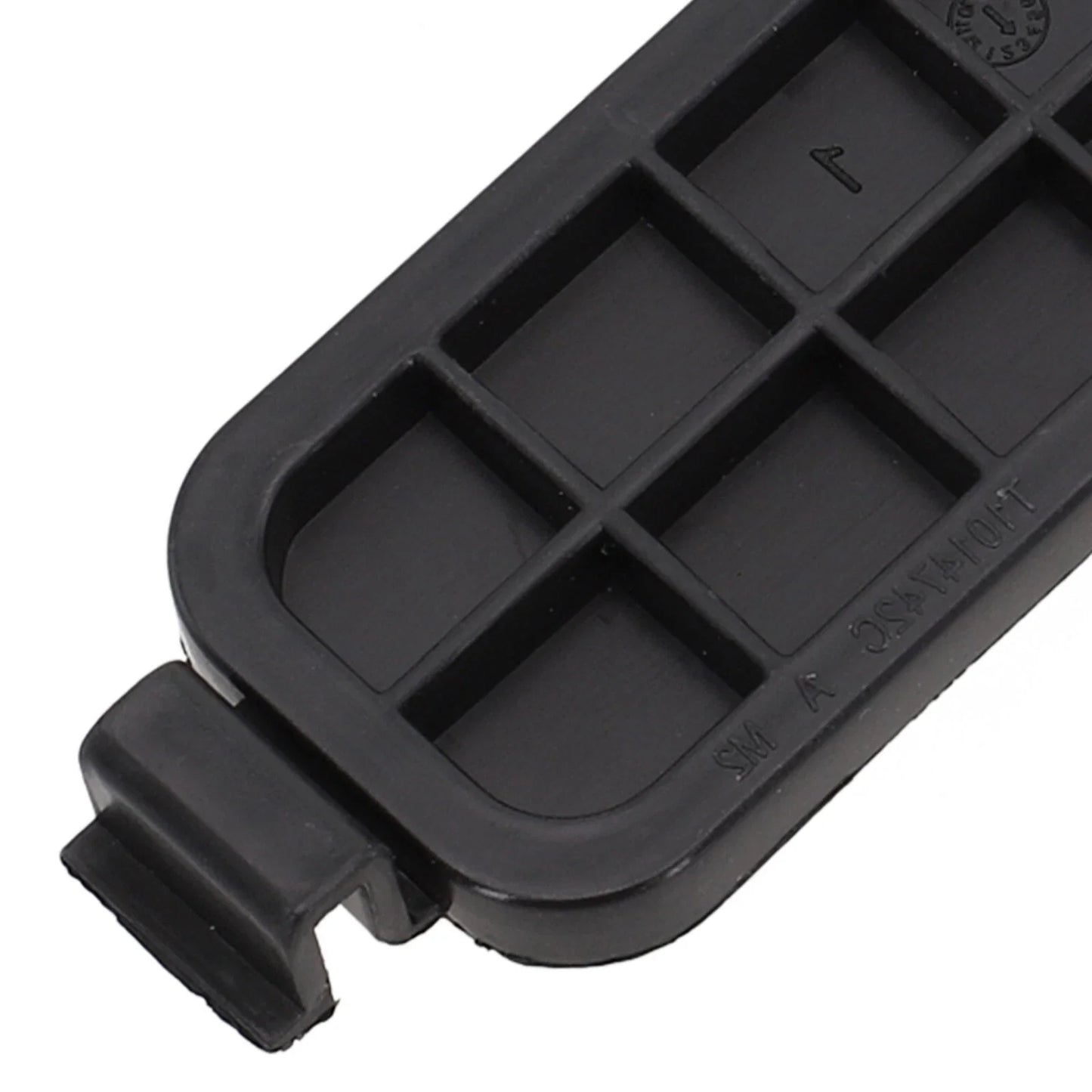 1x Cabin Air Filter Cover for Nissan Sentra/Leaf