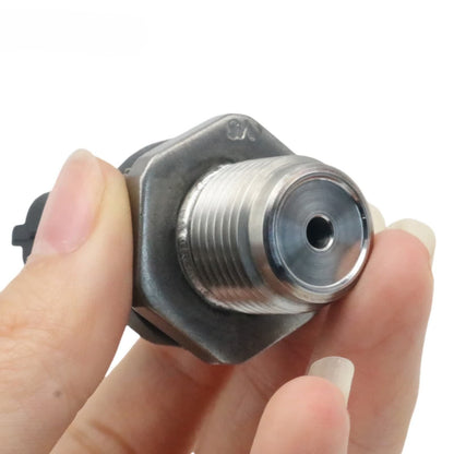 Fuel Rail Pressure Monitoring Sensor for Jeep Grand Cherokee Wrangler Ram 1500