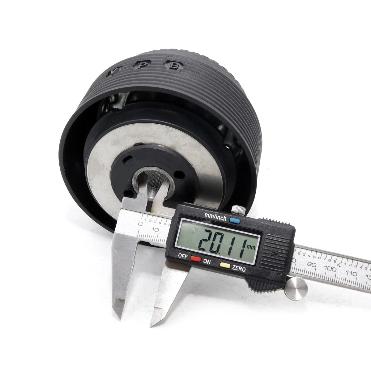 Steering Wheel Boss Kit for Ford Courier/Econovan/Ranger/Everest 1971-2012