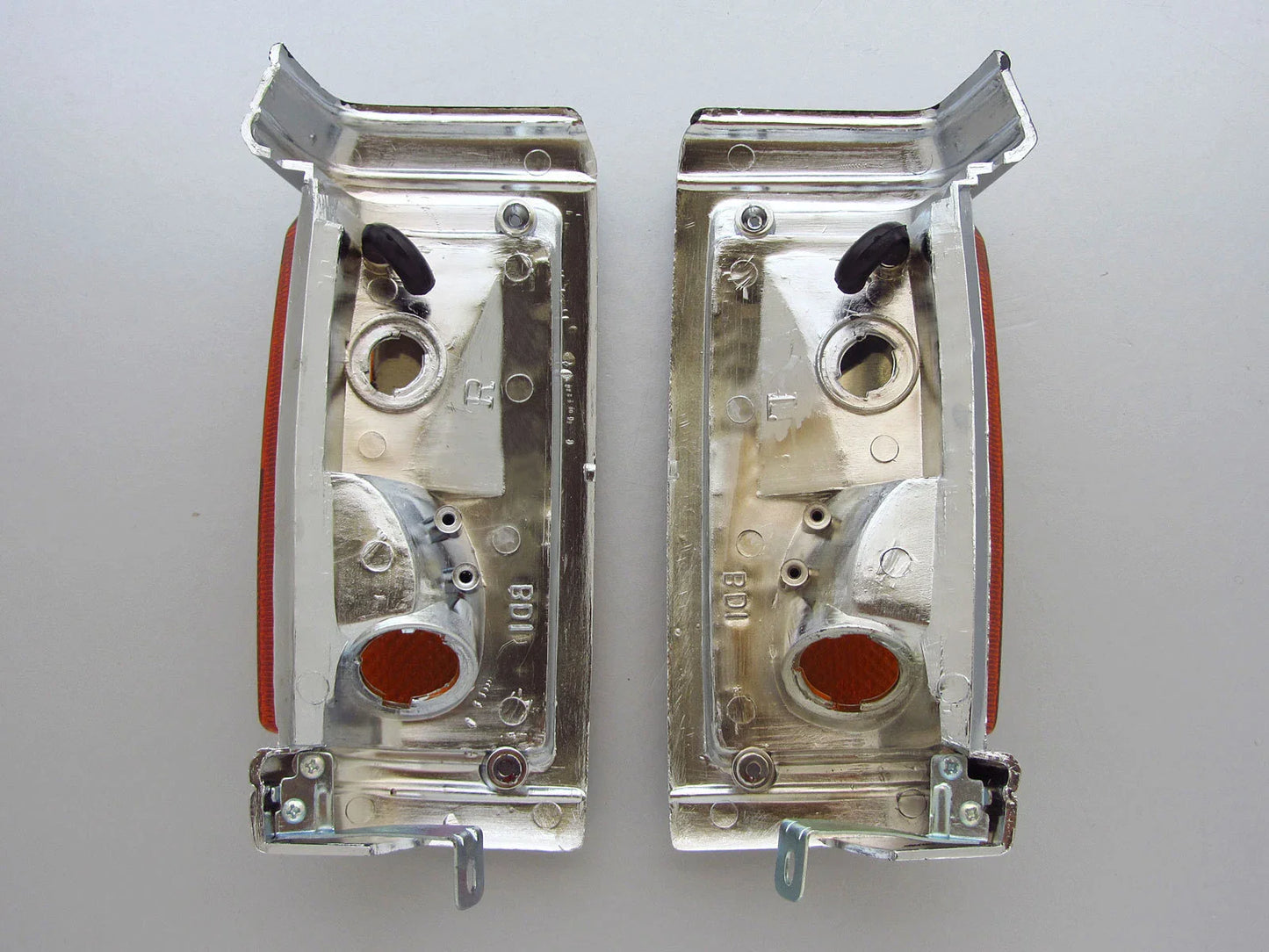 Chrome Corner Light Signal Indicators for Nissan Navara D21 (1990-1992)