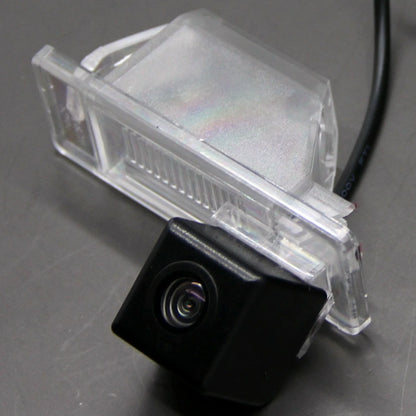 Car / Reverse Rear View Backup Camera for Nissan Versa (2012–2016)
