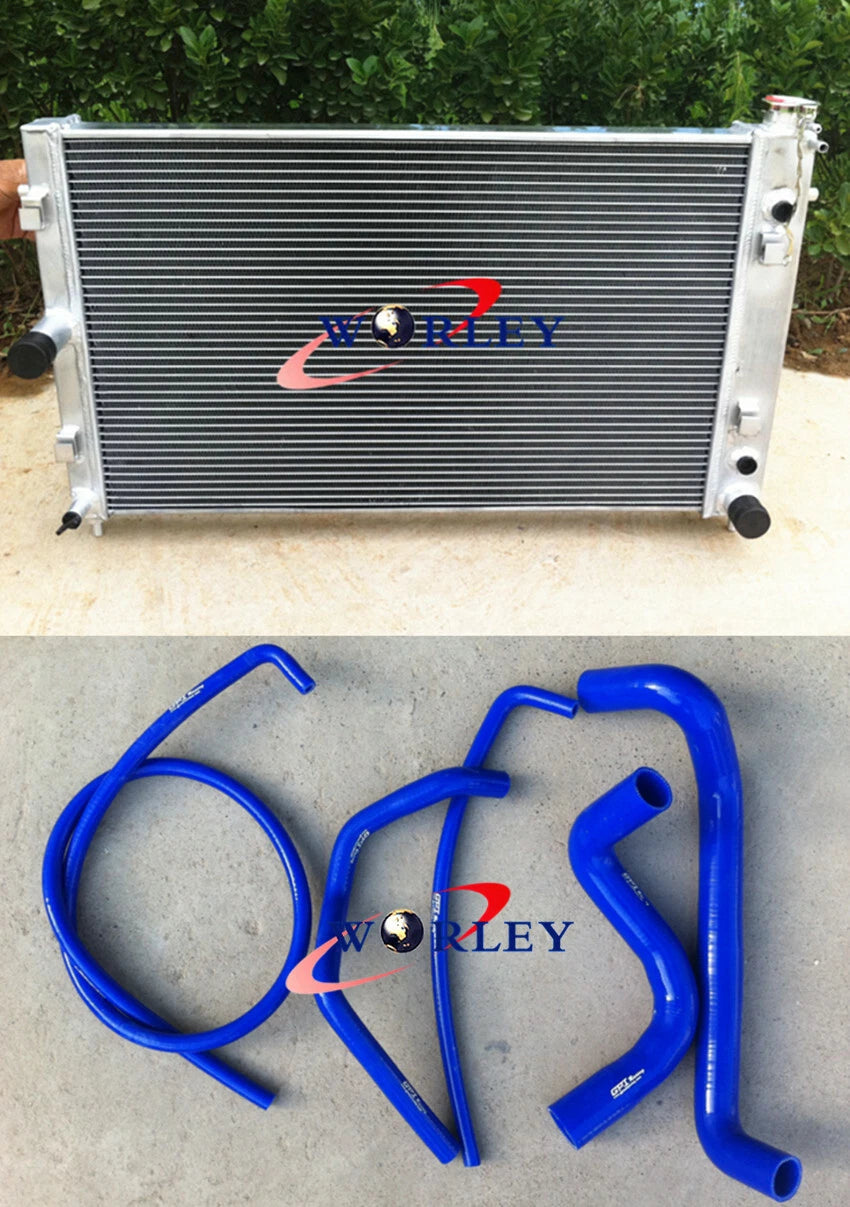 Radiator for Holden Commodore VZ (2004–2006) with Red Hose