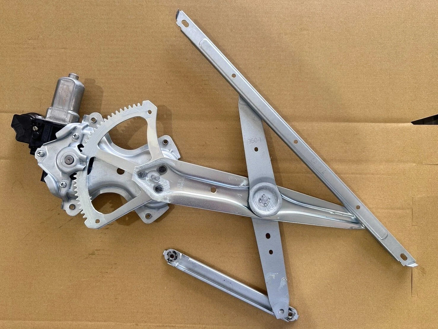 Front LH Window Regulator with Motor for Toyota Corolla (2012–2018)