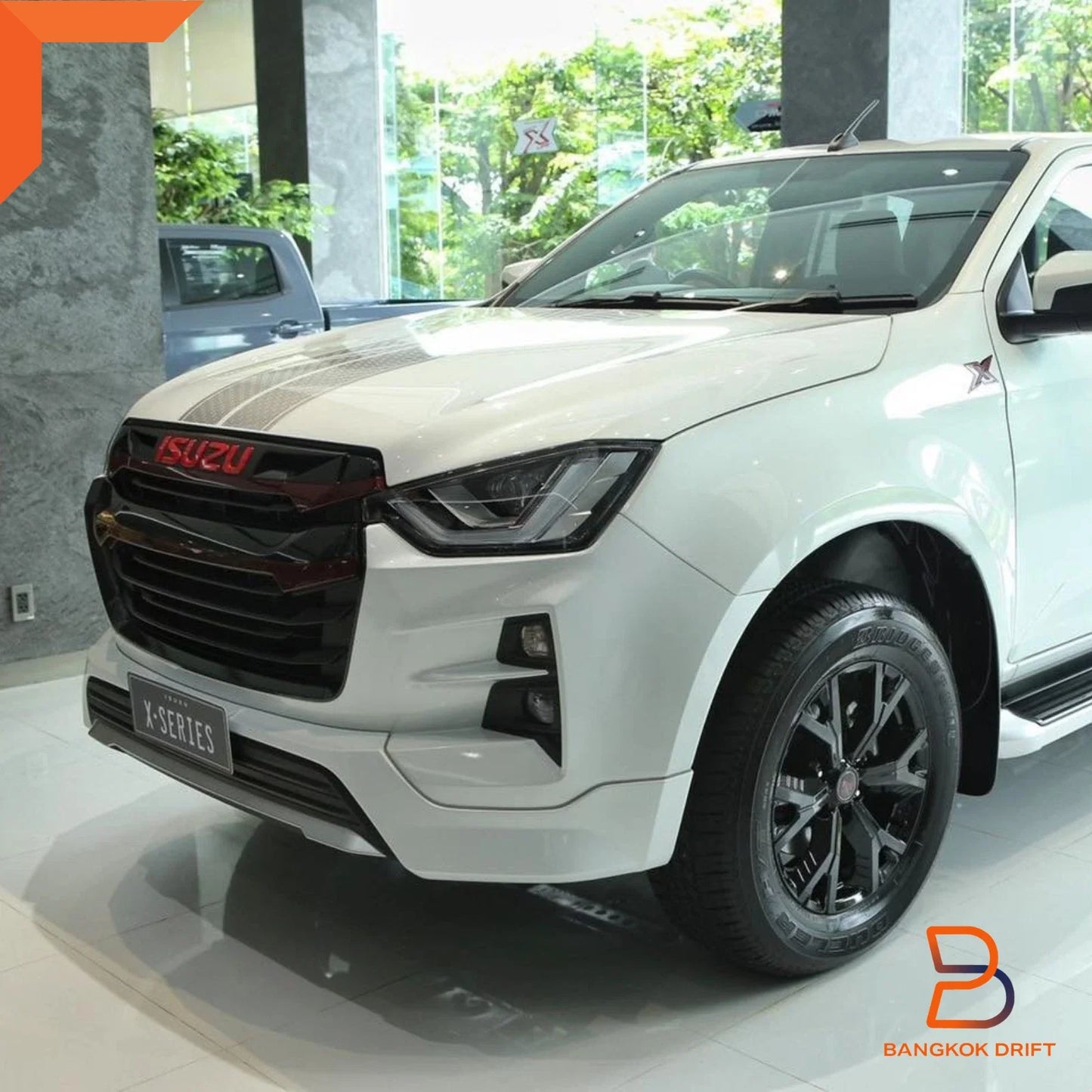 Black Red Front Grille for Isuzu D-Max Ute (2020-2023)