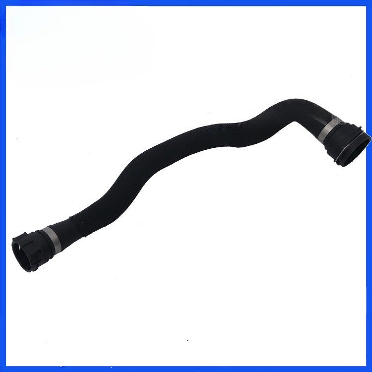 Upper Radiator Coolant Hose for Audi A4 A5 Q5 Quattro (2008–2016)