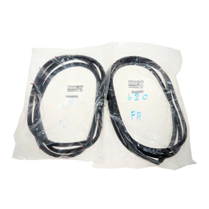 Set of 2 Front Door Weatherstrips for Nissan Datsun 620 (1972–1979)