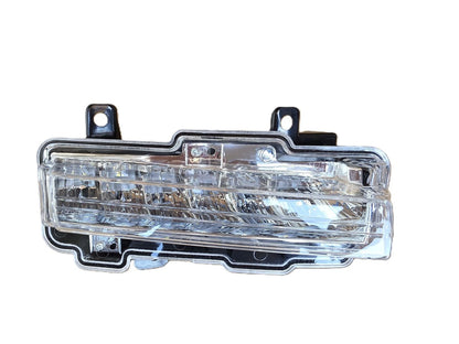 Daytime Running Lamp Right Side for Mitsubishi Pajero (2014–2021)
