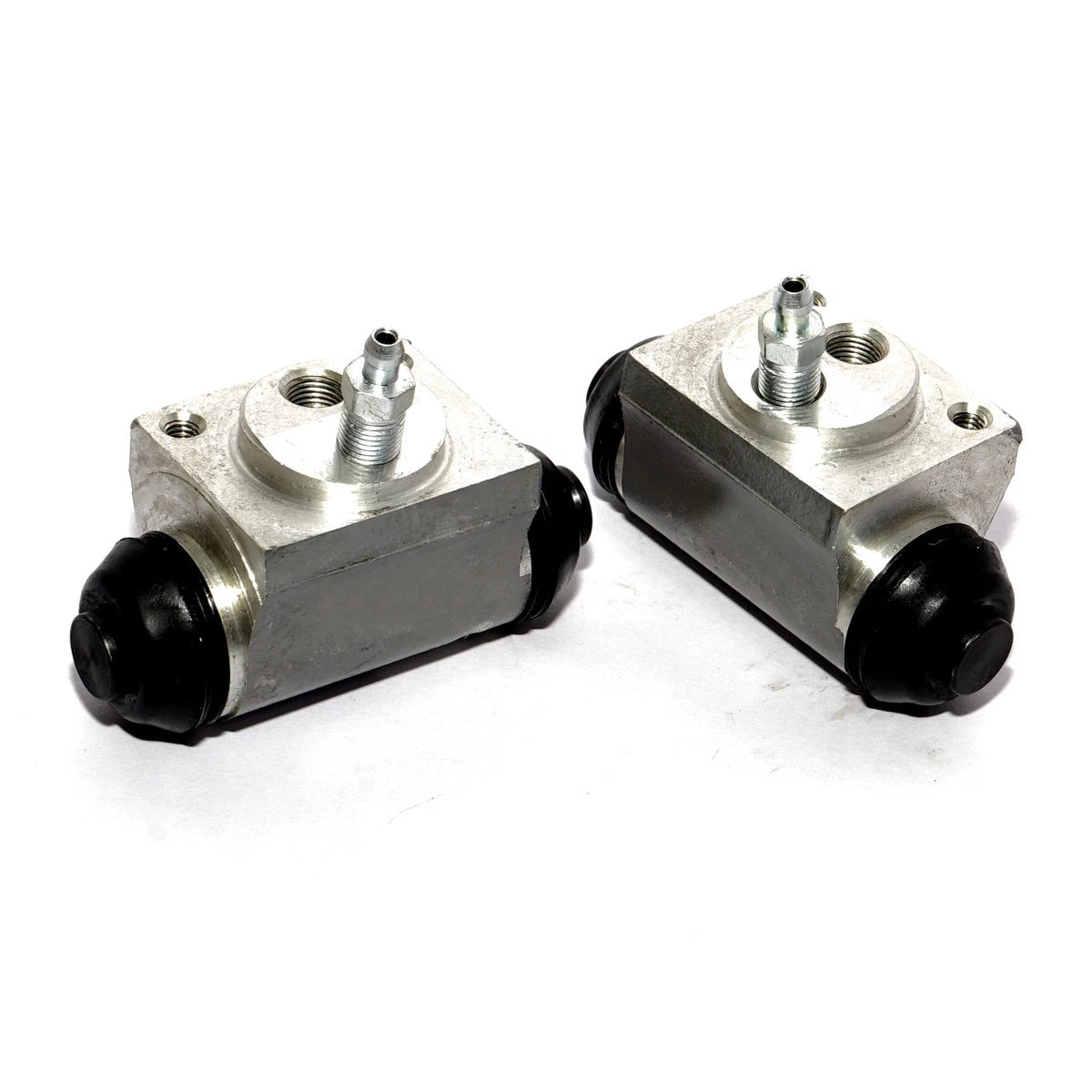 2X Rear Wheel Brake Cylinder for Toyota Fortuner SW4 (2005–2023)