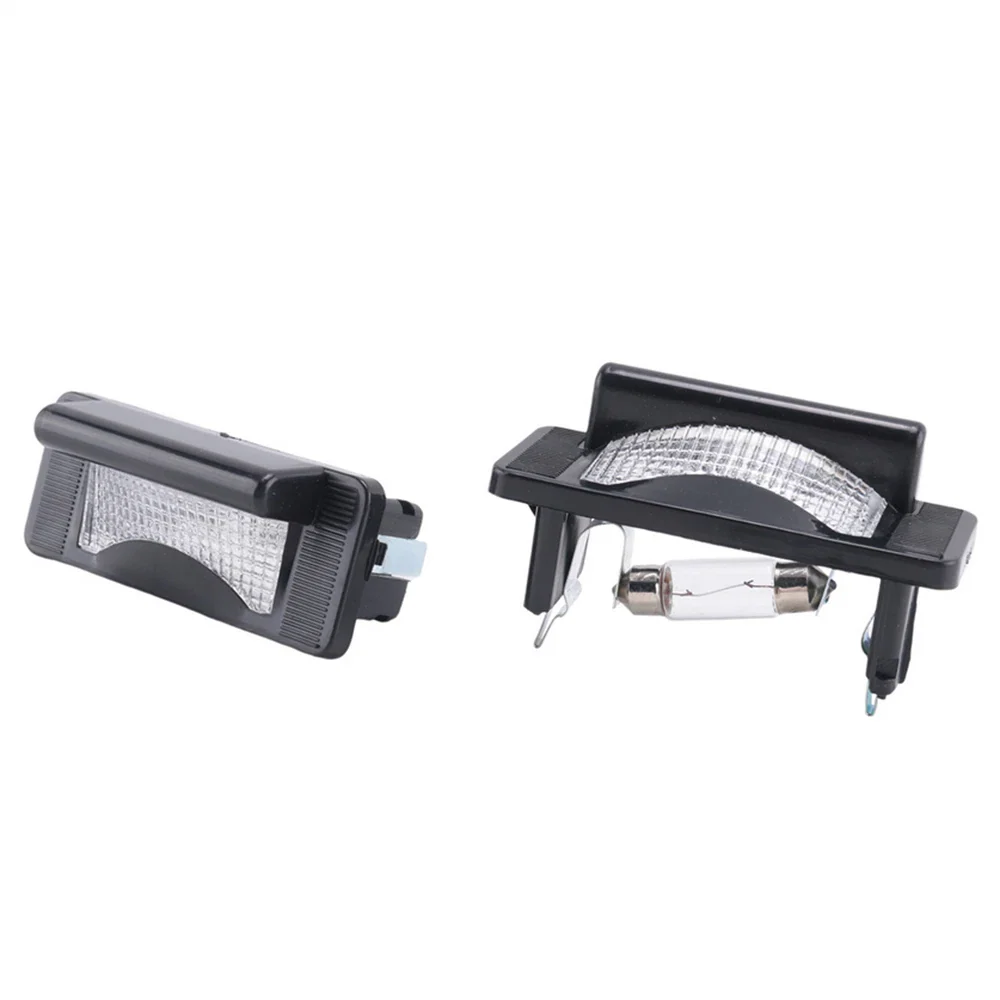 License Plate Light for Benz W903/Dodge Sprinter 2500 3500 (2002-2006)