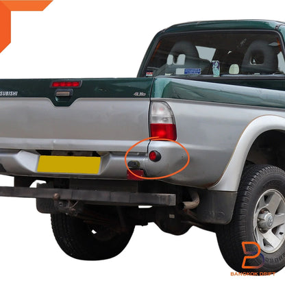 RH Rear Taillight Reflector for Mitsubishi L200 Triton Pickup (1997-2005)