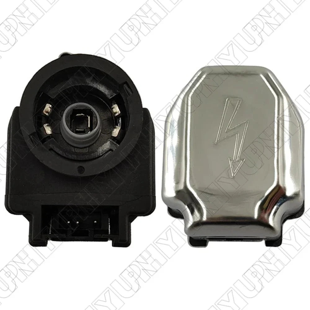 Xenon HID Bulb Socket for Mitsubishi Mazda CX-9, CX-5, 3 (2013-2015)