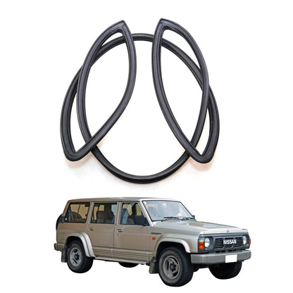 Windshield Weatherstrip with Molding for Nissan Patrol Safari Y60 (1987–1997)