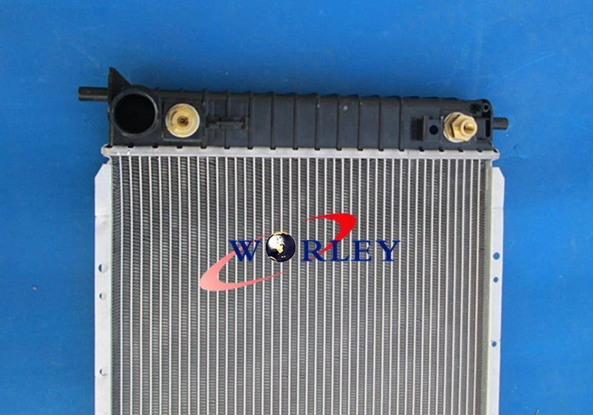 Radiator for Ford F150 (1997–2006)