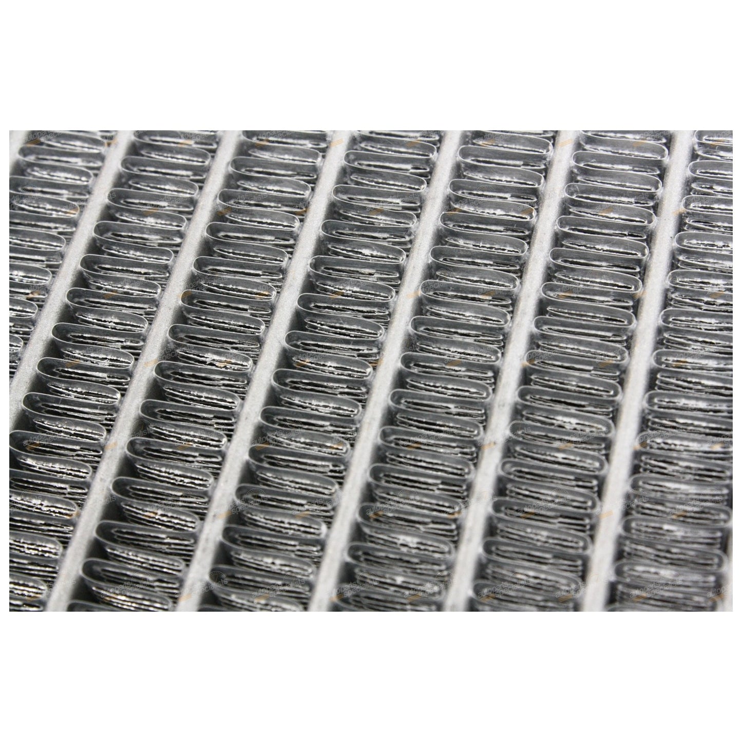 Alloy Radiator for Nissan Navara D40 (2005–Present) VQ40 4.0L V6