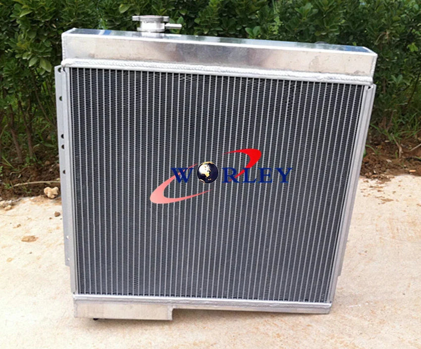 3Row Aluminum Radiator for Toyota Land Cruiser FJ40 FJ45 (1960-1984)
