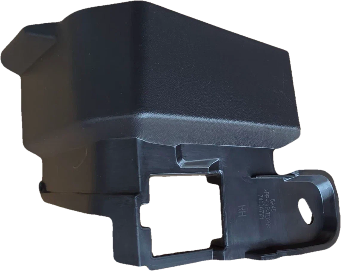 Front Guard Mould Right Side for Mitsubishi Outlander ZM (2013–2021)