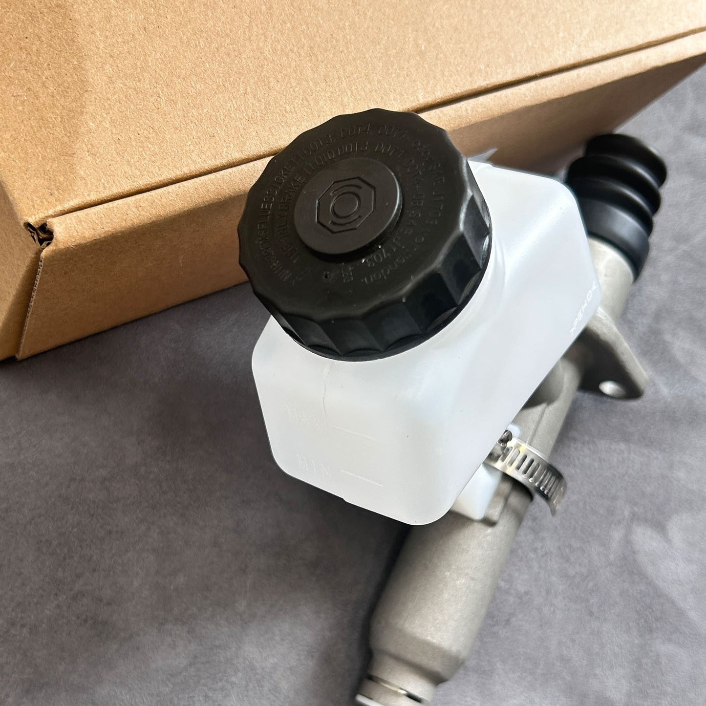 Clutch Master Cylinder for PACCAR Kongsberg E17