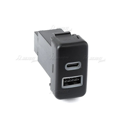 1x Switch Button USB-C PD/USB-A QC3.0 Socket for Toyota Tundra (2005–2007)