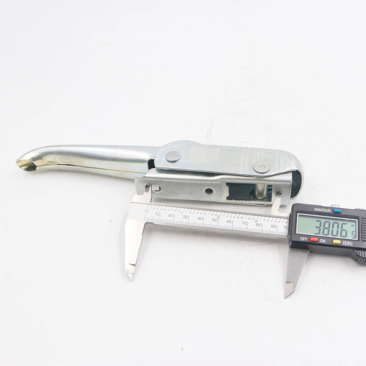 Tail gate Handle for Mazda Bravo B2000/B2200/B2600/Ranger/Courier