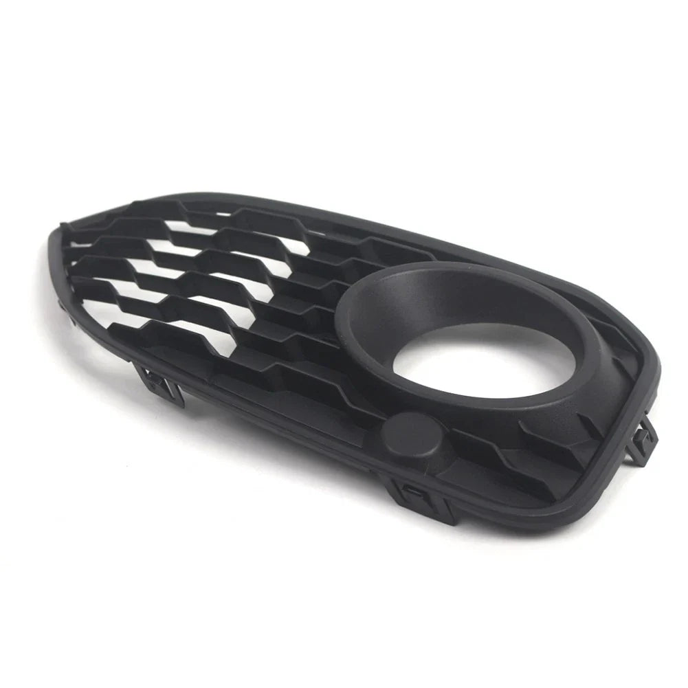 Front Right Bumper Fog Light Cover for BMW 1 Series F20 F21 M Sport (15-19)