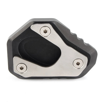 Engine Crash Protector Slider for Kawasaki ER6 (2006–2016)