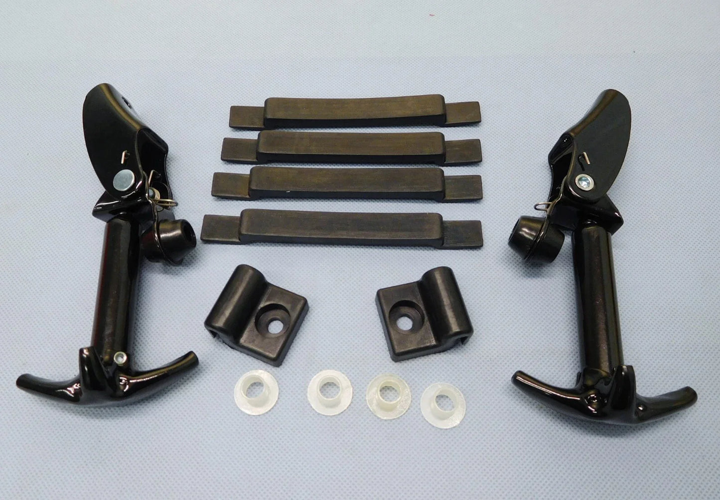 Bonnet Rubber Catch & Bush Kit for Land Cruiser FJ40 BJ40 BJ42 (1972-1984)
