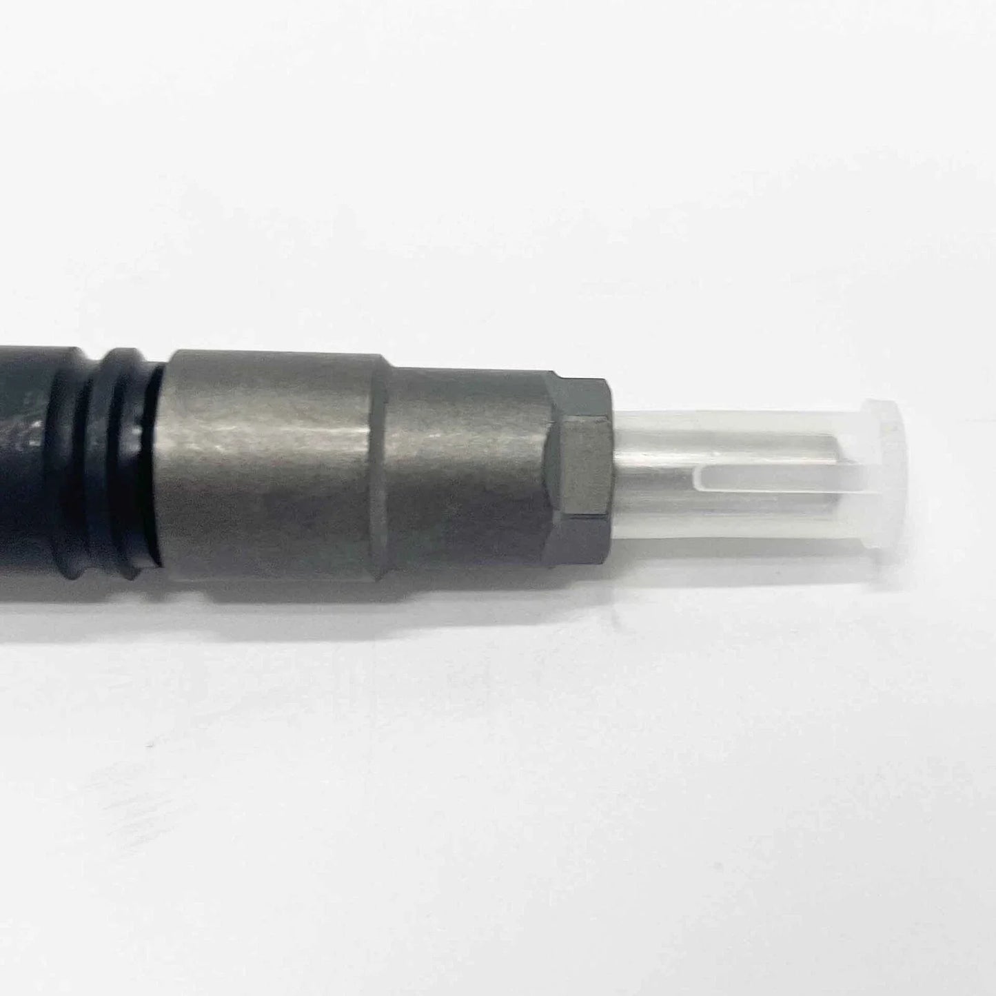 Fuel Injector for Isuzu Engine 4LE2 (1993–1999)