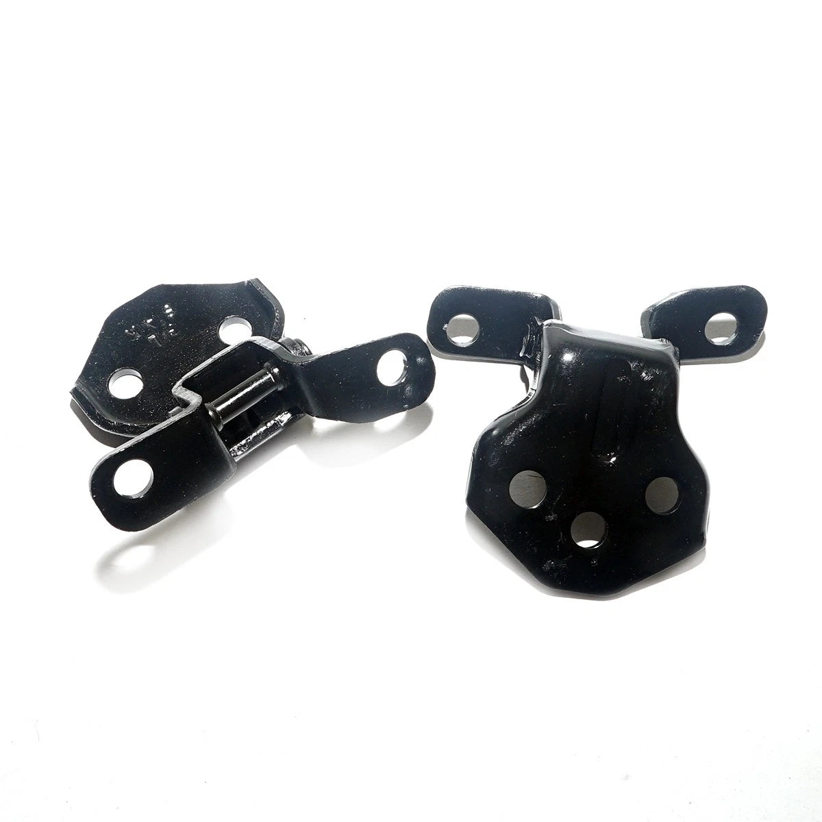 Set of 2 Front Door Hinges for Mazda Capella 626 (1985–1987)