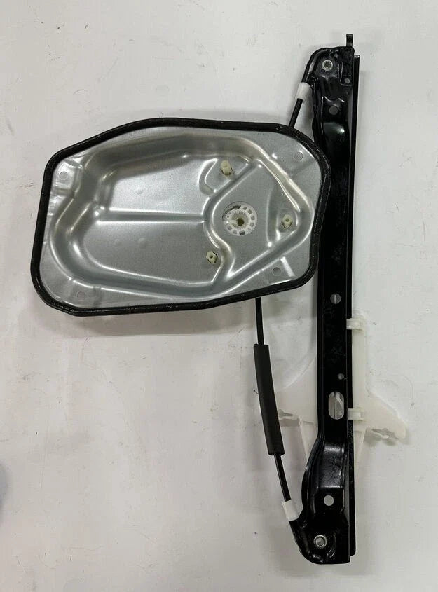 Rear Left Window Regulator W/o Motor W/ Panel for VW Golf MK5 (2004–2009)