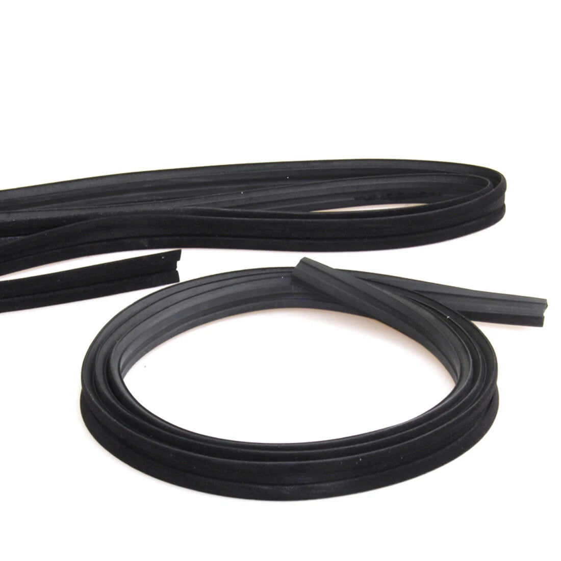 Door Glass Run Channel x2 for Nissan Datsun Bluebird 510 240Z 1200 B110 B210