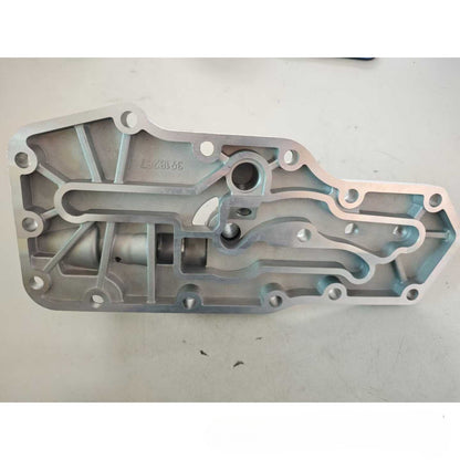 Lubricating Oil Filter Head for Cummins Engine (4B3.9, B4.5, ISB, N14)