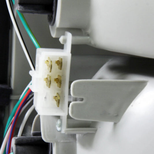 Tail Light Light  Set Chrome Edge for Mazda B2000 B2200 B2600 1985-1998