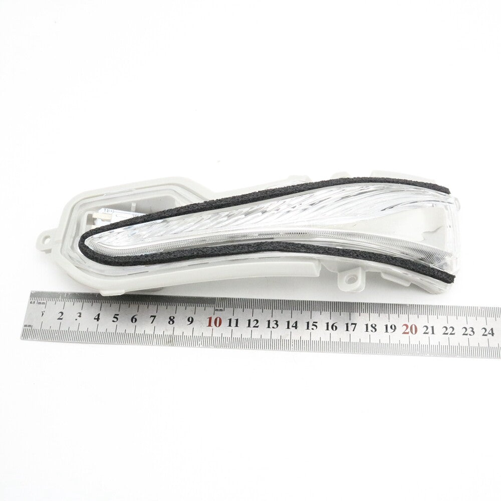 Right Side Turn Signal Light for Infiniti Q50 Q60 Q70 QX30 (2014–2023)