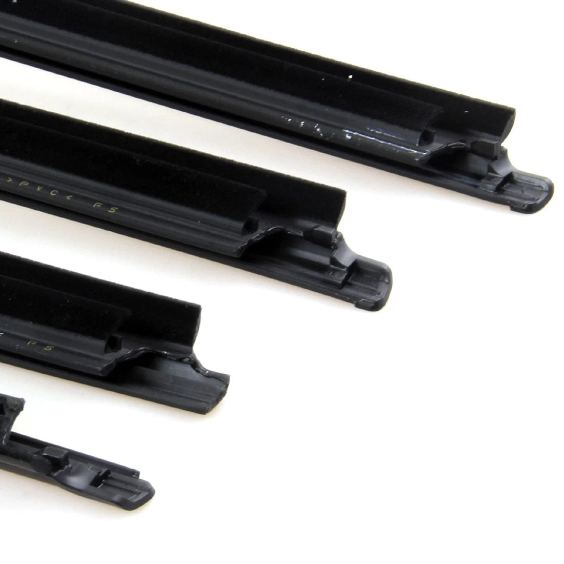 Weatherstrip Moulding Seal for Toyota Hilux Vigo (2005–2014)