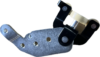Left Lower Sliding Door Hinge Roller Bracket for Toyota HiAce (2005–2019)