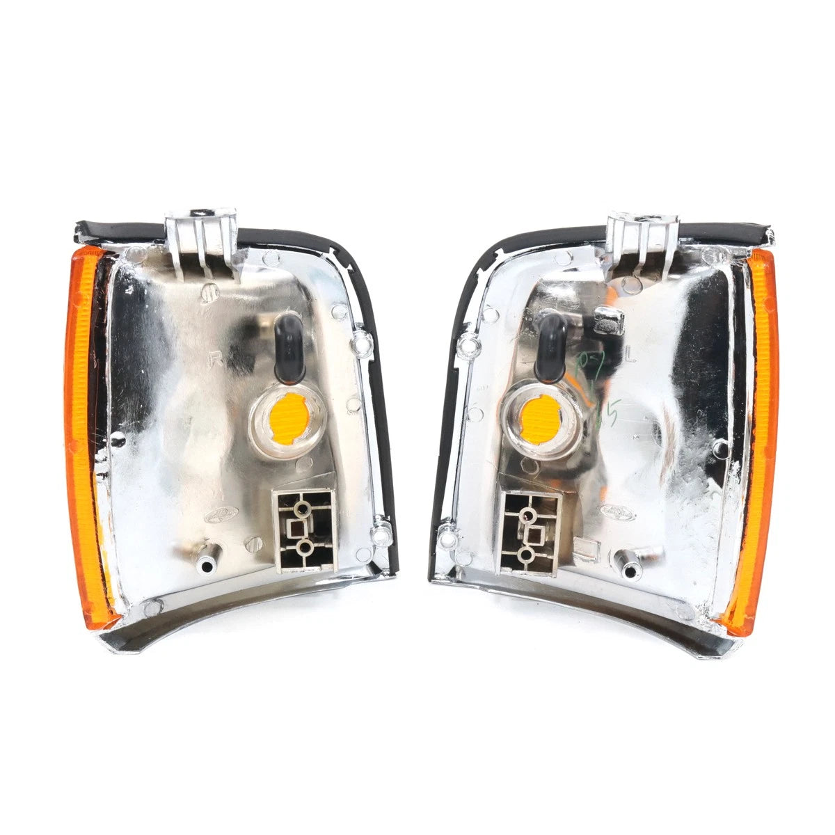 Set of 2 Chrome Turn Signal Lamps for Holden Rodeo (1988–2002)