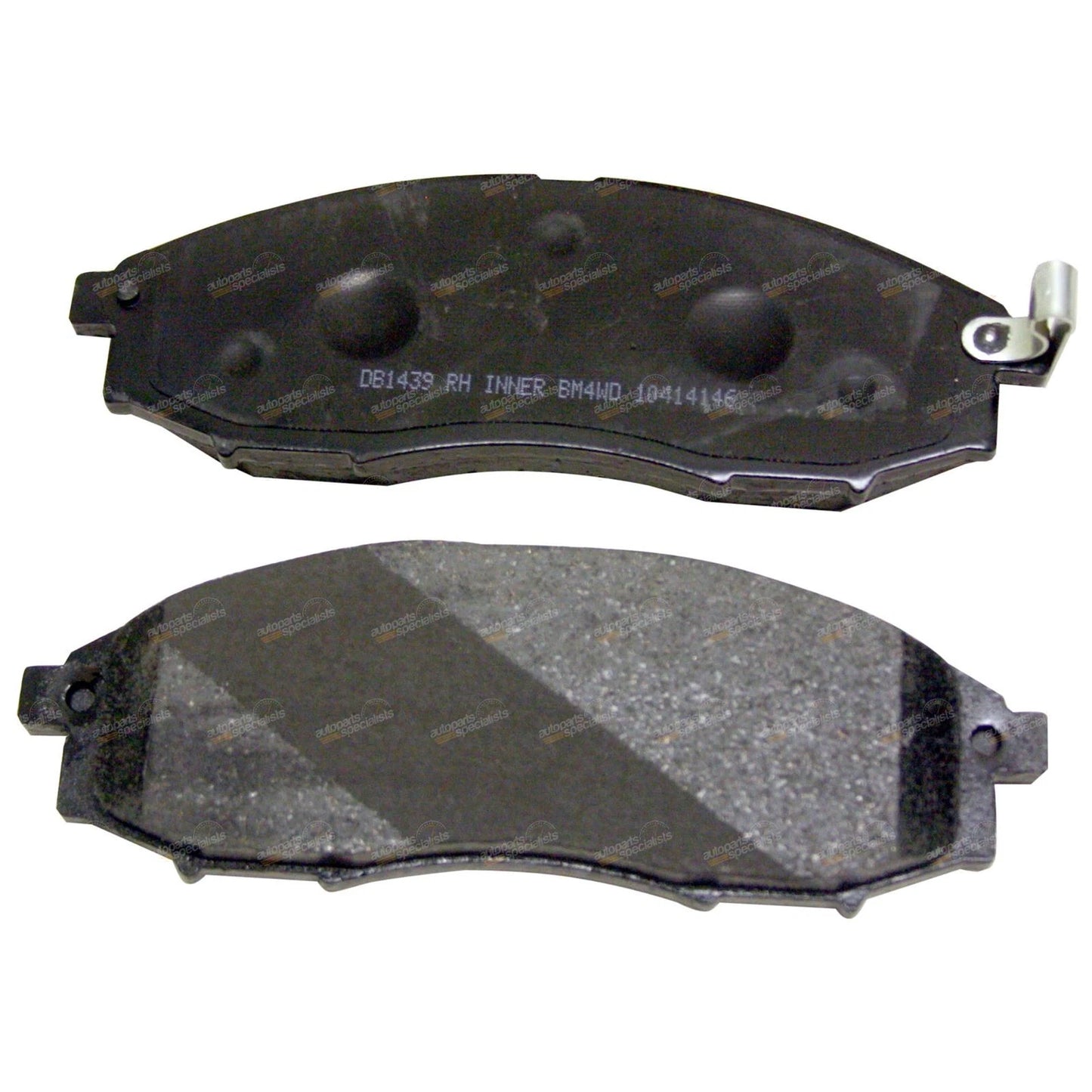 Set of 4 Front Disc Brake Pads for Nissan Navara D22 (1997–2016) 4WD