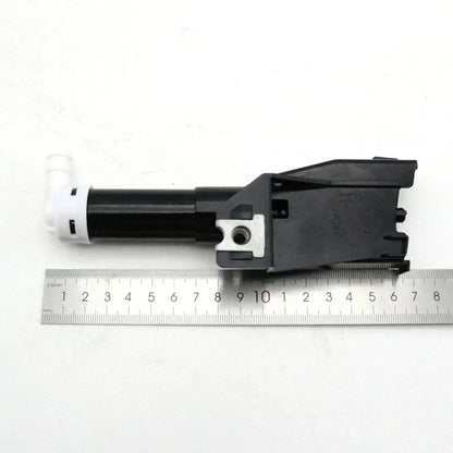 Headlight Washer Nozzle With Cover for Mitsubishi Pajero Shogun (2006–2016)