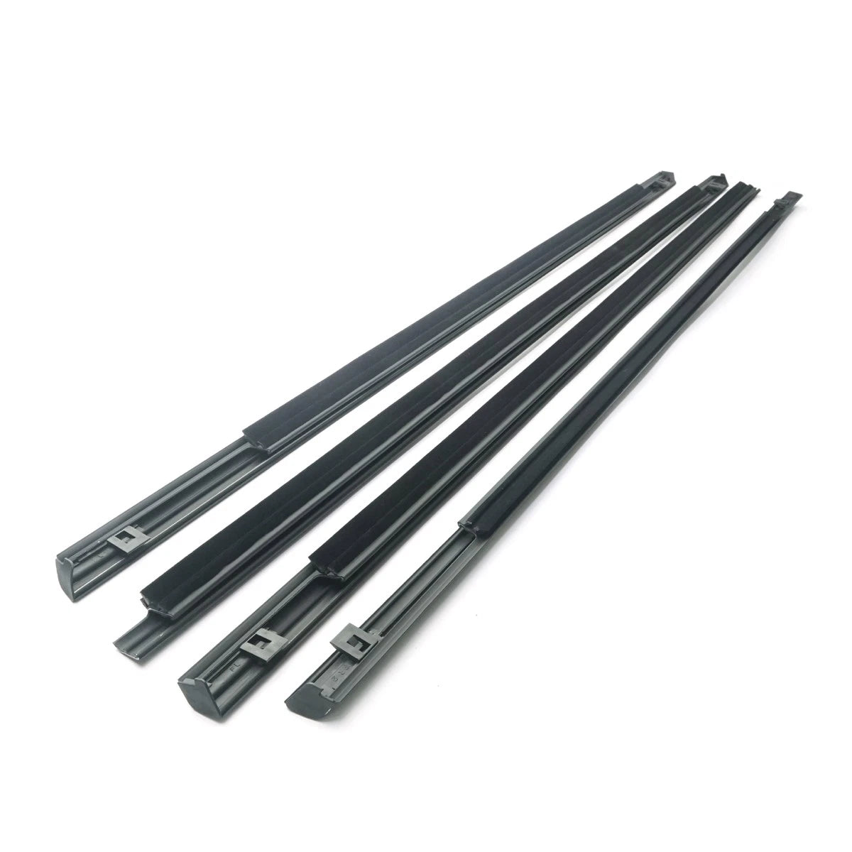 Set of 4 Weatherstrip Mouldings for Nissan X-Trail T30 (2001–2007)