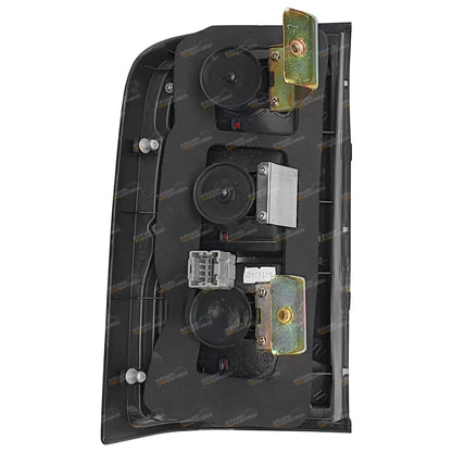 RH Tail Light for Nissan Patrol GU GU1 (1998–2001) 4WD