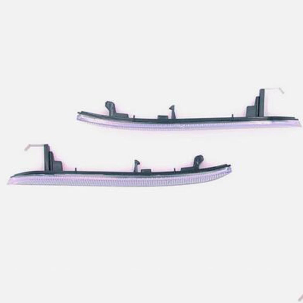 1 Pair Front Bumper Reflector Lamps for BMW X5 X6 E70 E71 (2008-2014)