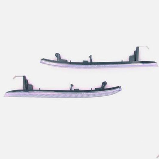 1 Pair Front Bumper Reflector Lamps for BMW X5 X6 E70 E71 (2008-2014)